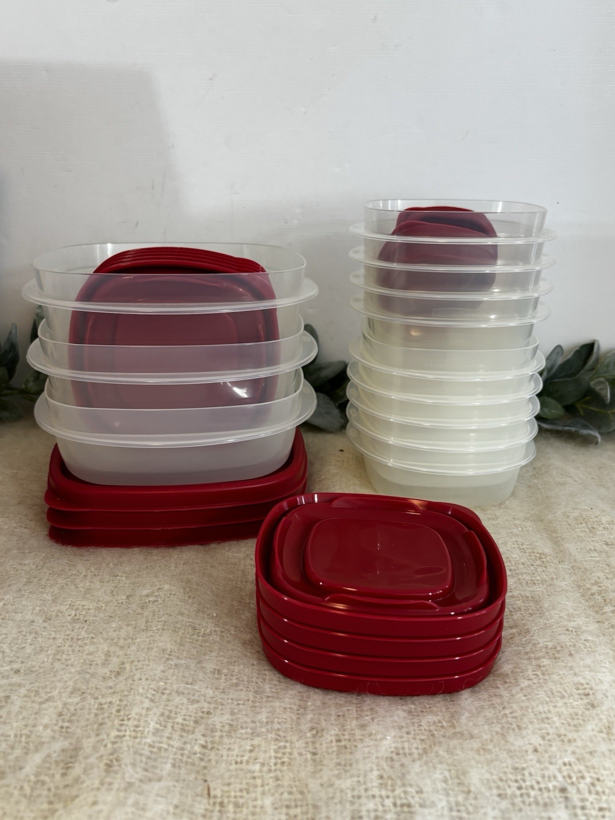 Rubbermaid Easy Find Lids 34 Piece Set Value Pack 7Q02 Made In USA