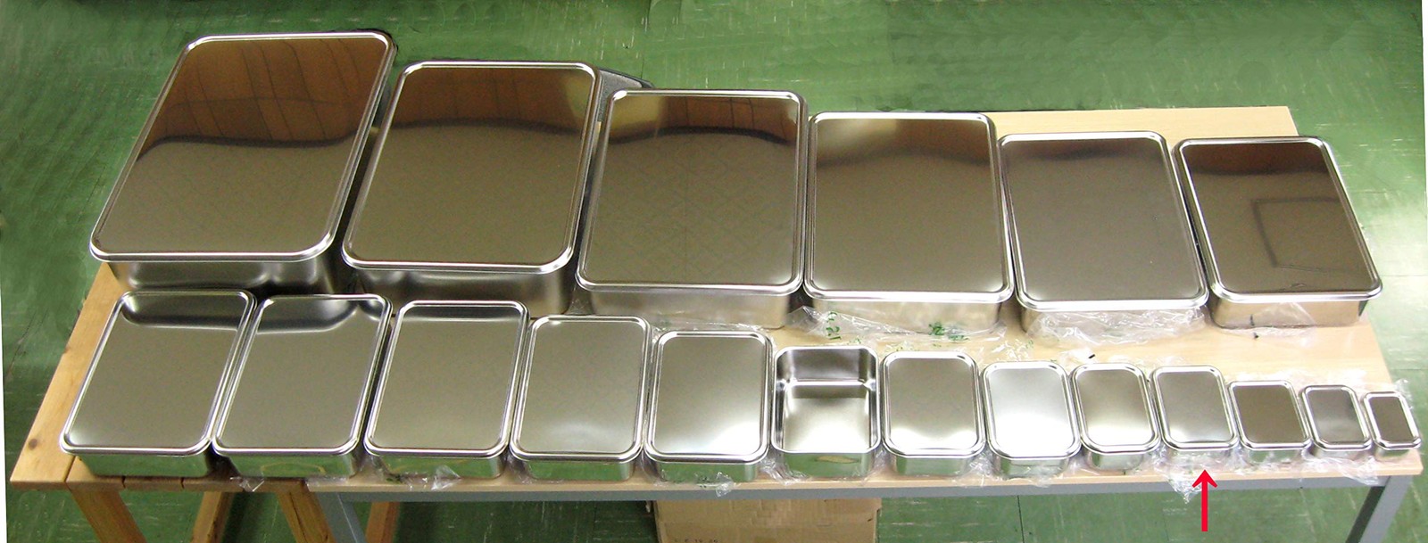 Nagao Set of 16.2cm Rectangular Storage Containers with Lids (Size S)