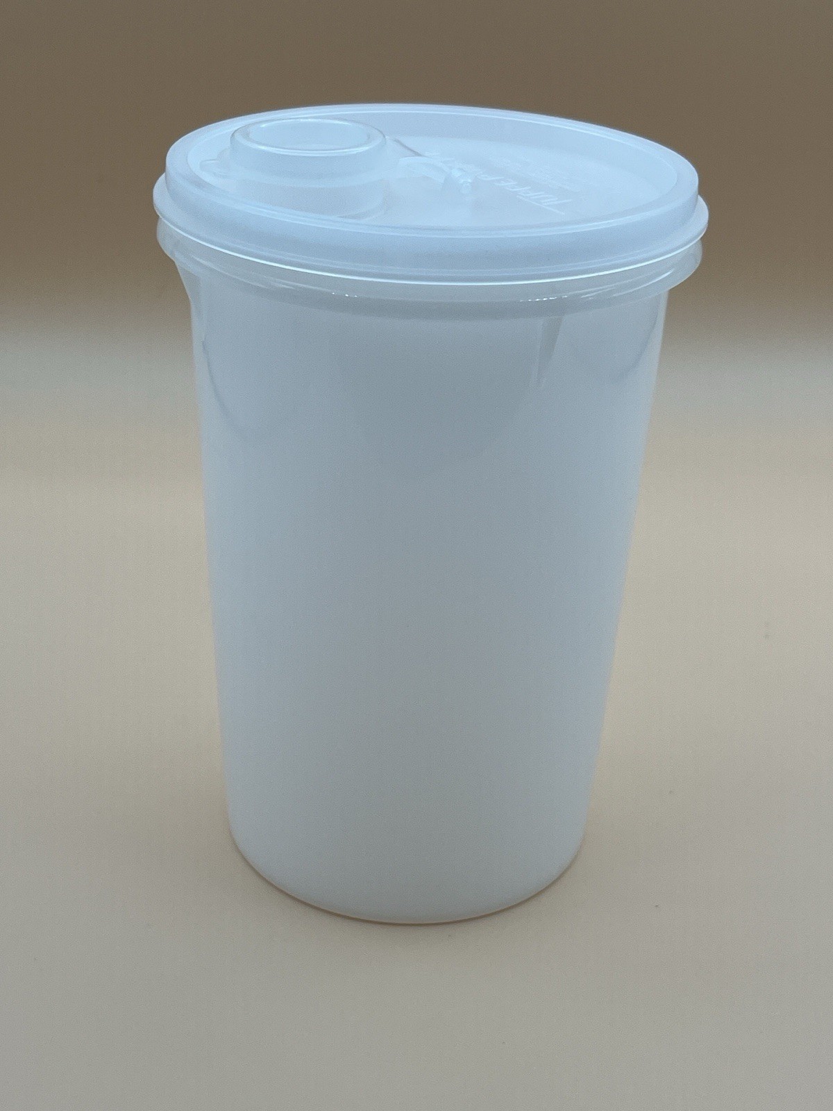 NOS Vintage Clear Tupperware Storage Container Pour Spout Lid Clear 321-14