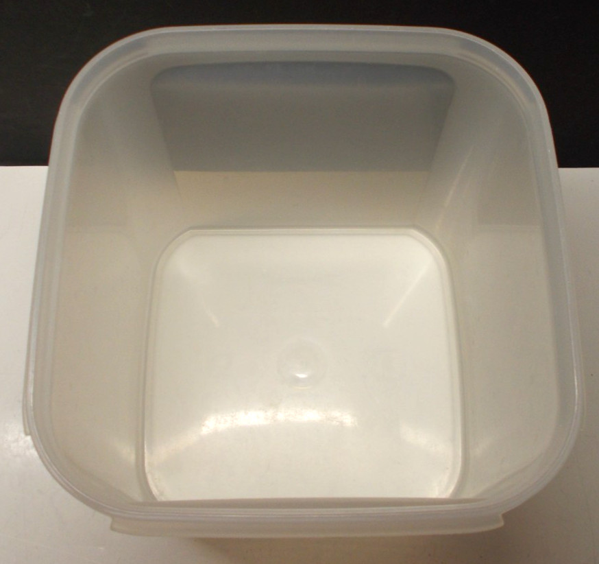 4 Vintage Tupperware Modular Mates 1521 1612 1611 Sheer with Red Pour Spout Lids
