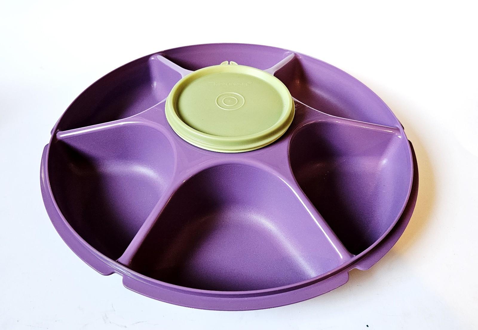 Tupperware Serving Center Divided Compartment Party Snack Tray Purple