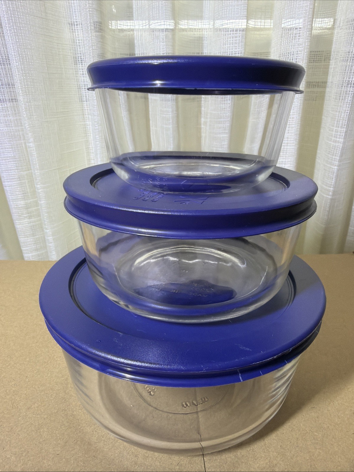 Set of 3 PYREX 7200 Clear 2 Cup Bowls Round Glass Storage with Blue Lids