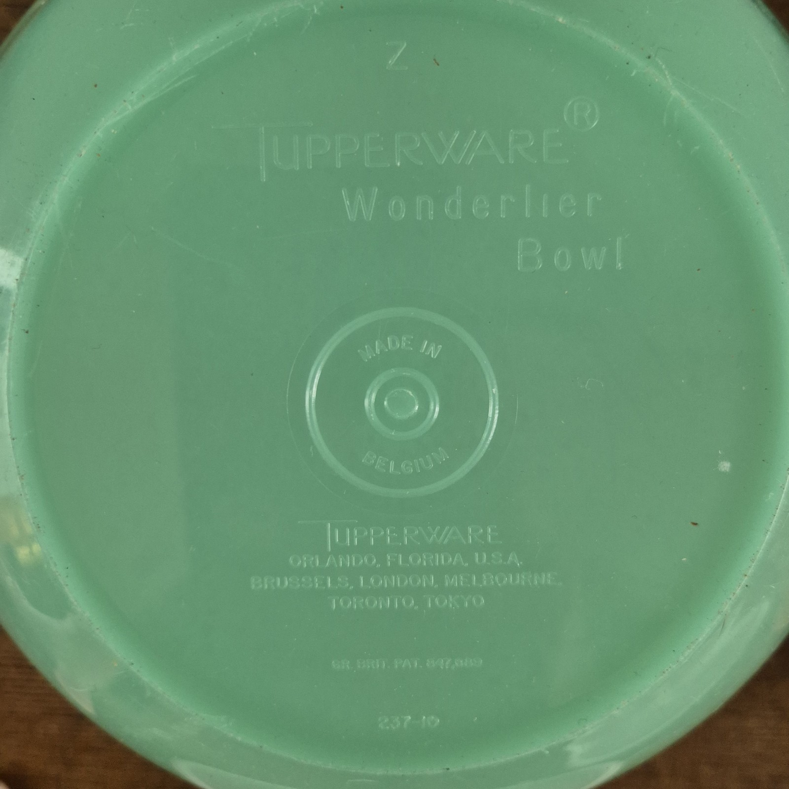 Vintage Tupperware Bowl Set, Pastel Trays Bowls