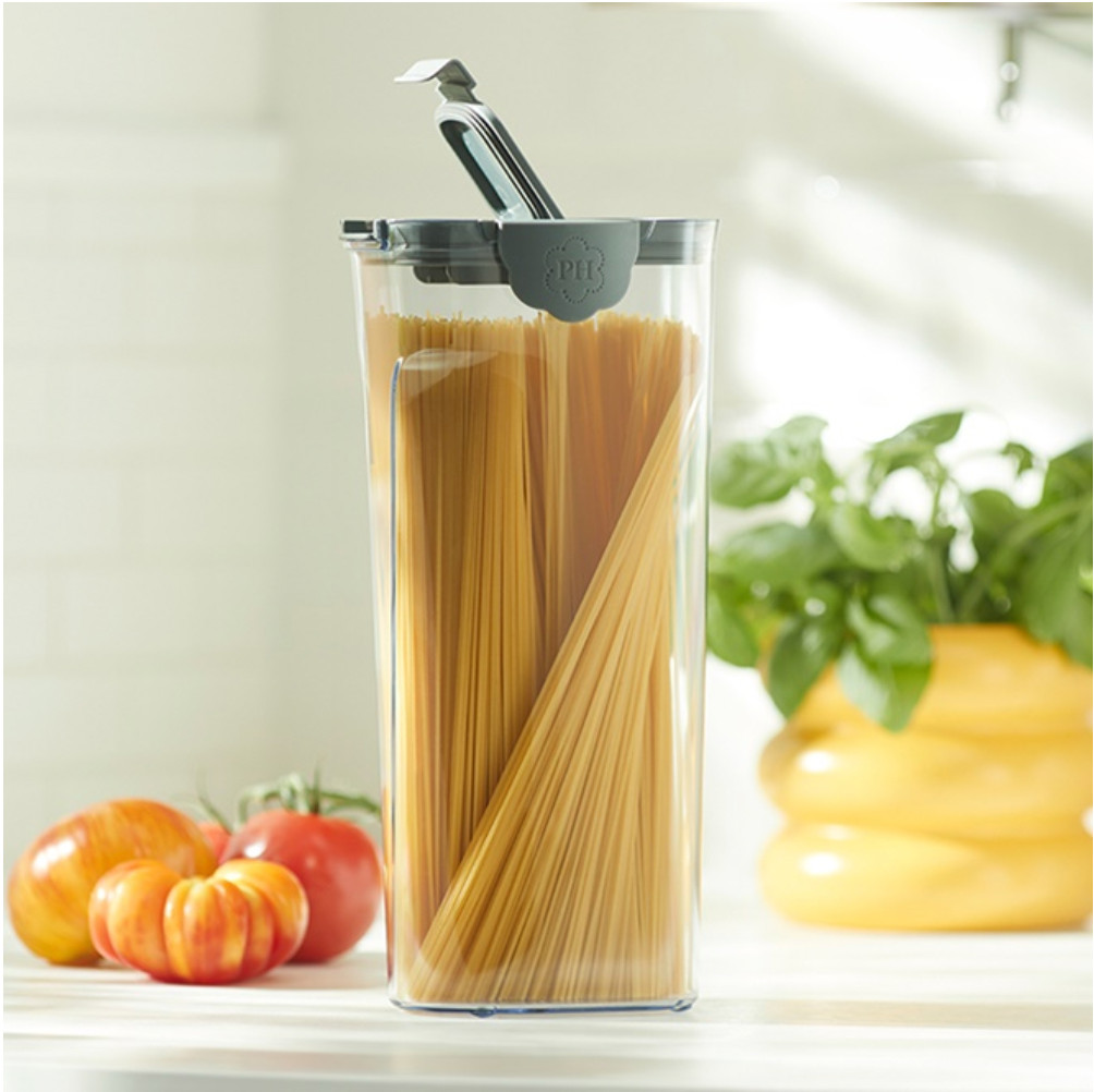 Princess House Tall Container / Recipiente Hermético Alto 2Qt Item 3323