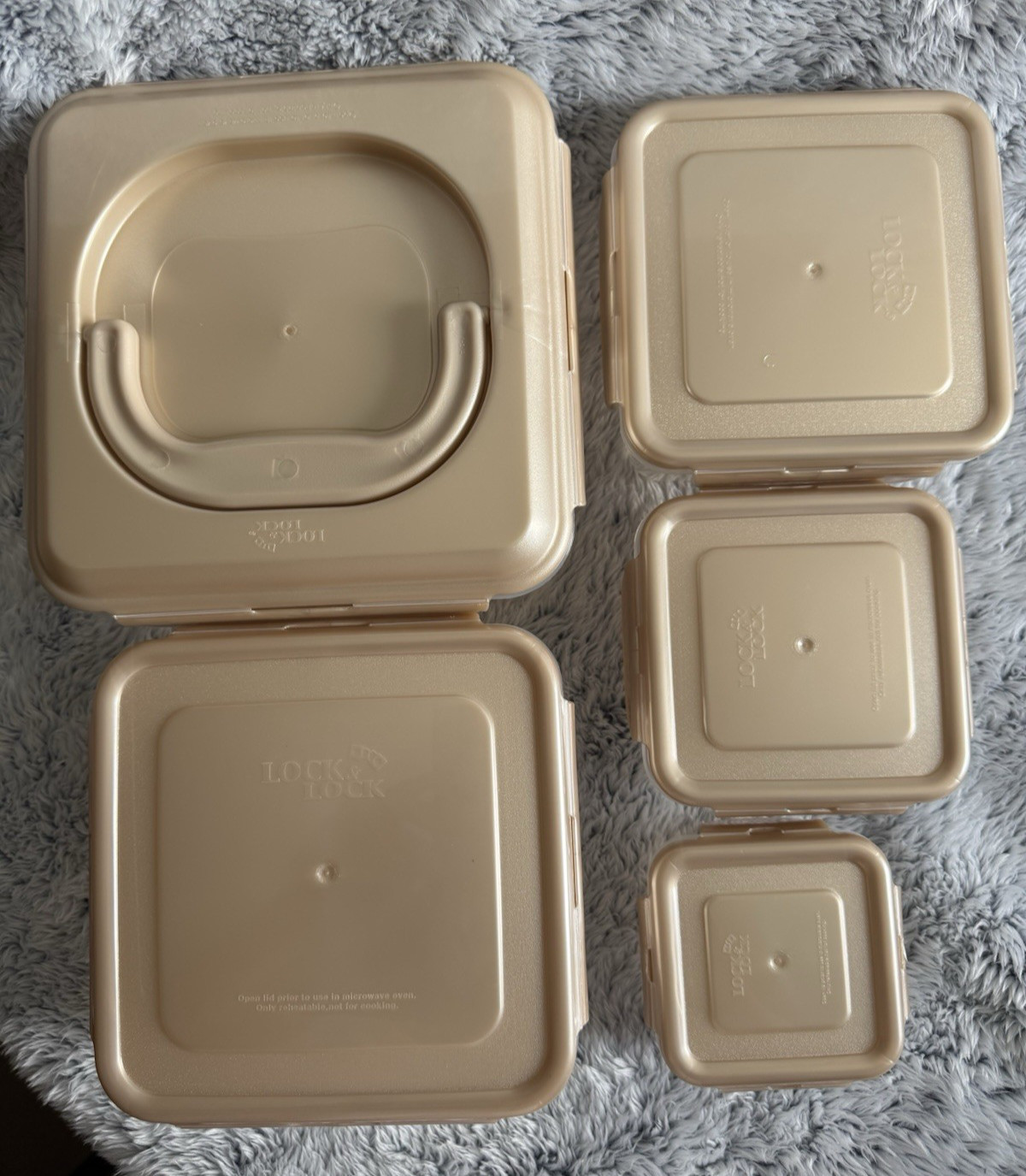 Lock n Lock 5 pc Square Nestable with Handle Lid GOLD Golden Sand NEW