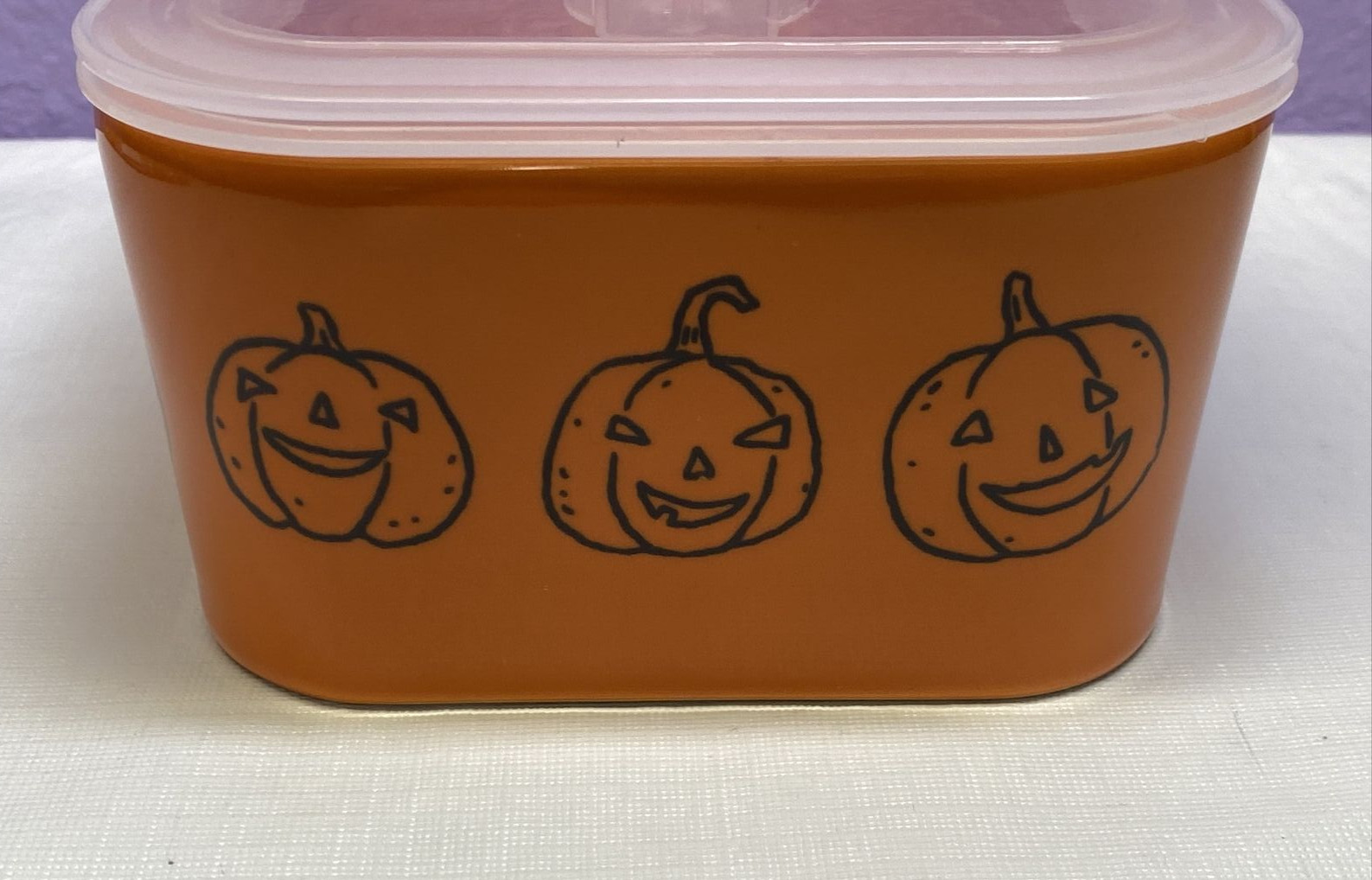 Rae Dunn Halloween Treats Pumpkin Ceramic Microwav Container Vented Lid Orange