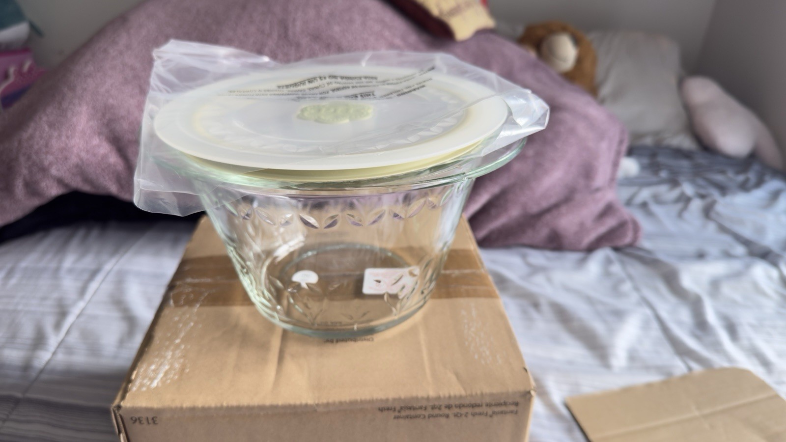 Princess House Fantasia Fresh 2-Qt Round Storage Container 3136