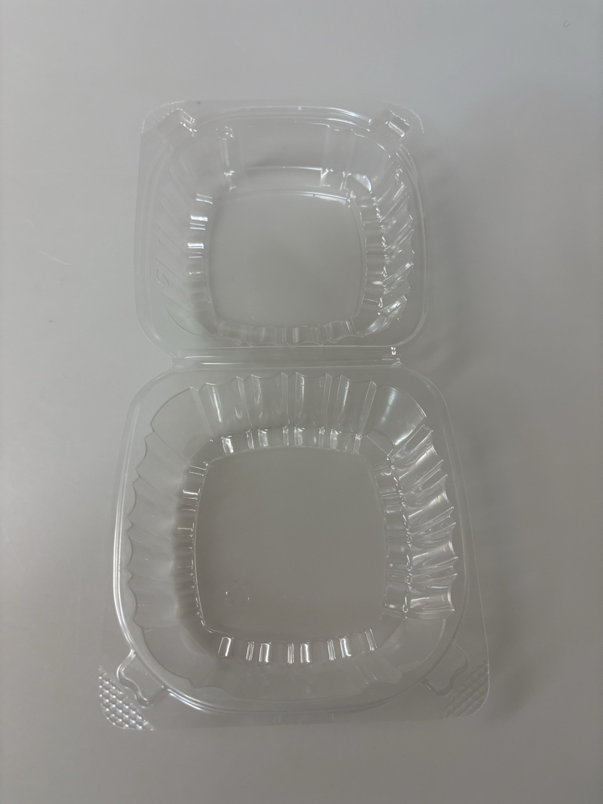 Clear Hinged Takeout Containers 500 Count 5x5x3”