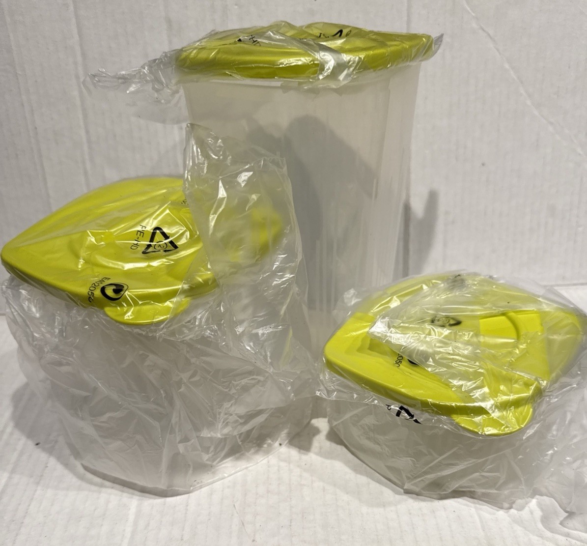 Tupperware Container Set 3x 5056A Green Seal New Old Stock
