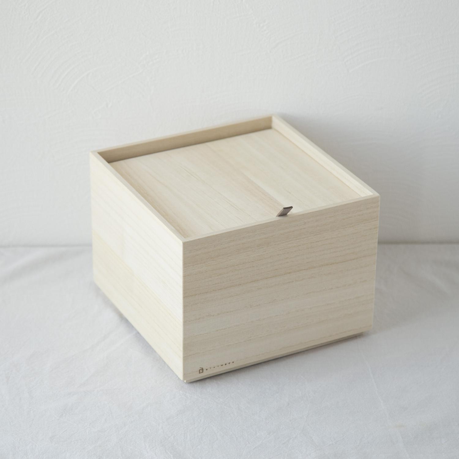 MASUDA KIRIBAKO Vegetable storage box Paulownia 3 types S/L/With casters Japan