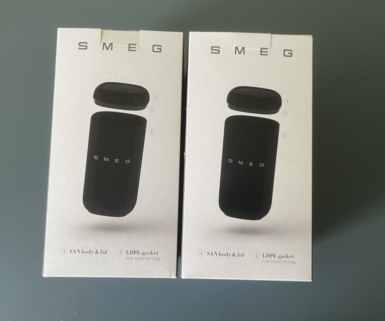 SMEG Food Storage Containers 2x 2026 New Collection Retro Design 1.4L Black