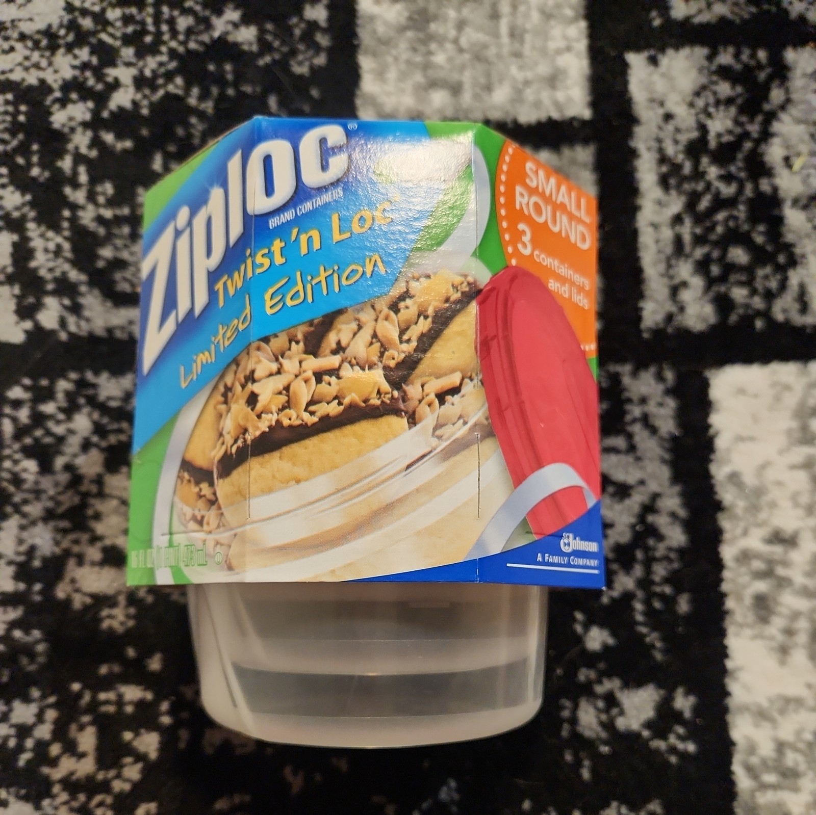 Ziploc Twist’ n Loc Ltd Edition 16 Oz Containers 3 w/ Red Lids 2010
