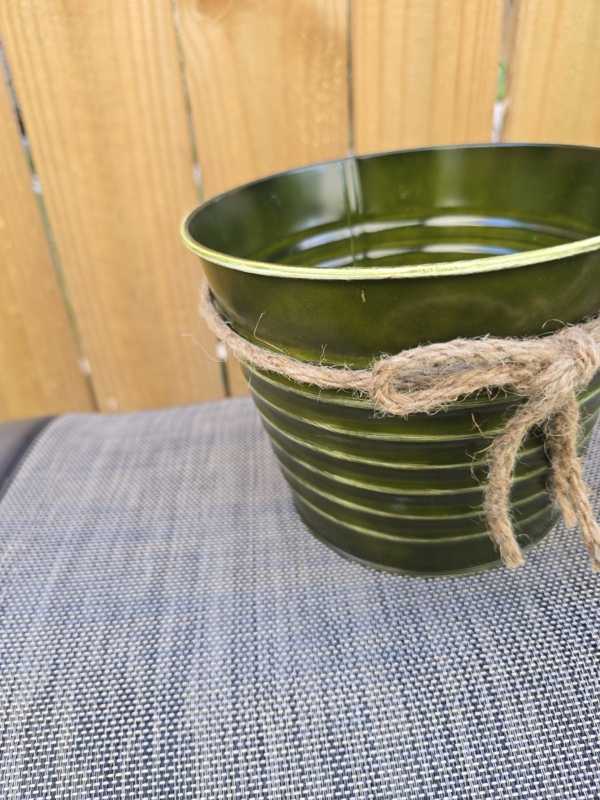 Fall Green Metal Container 7×5.5in