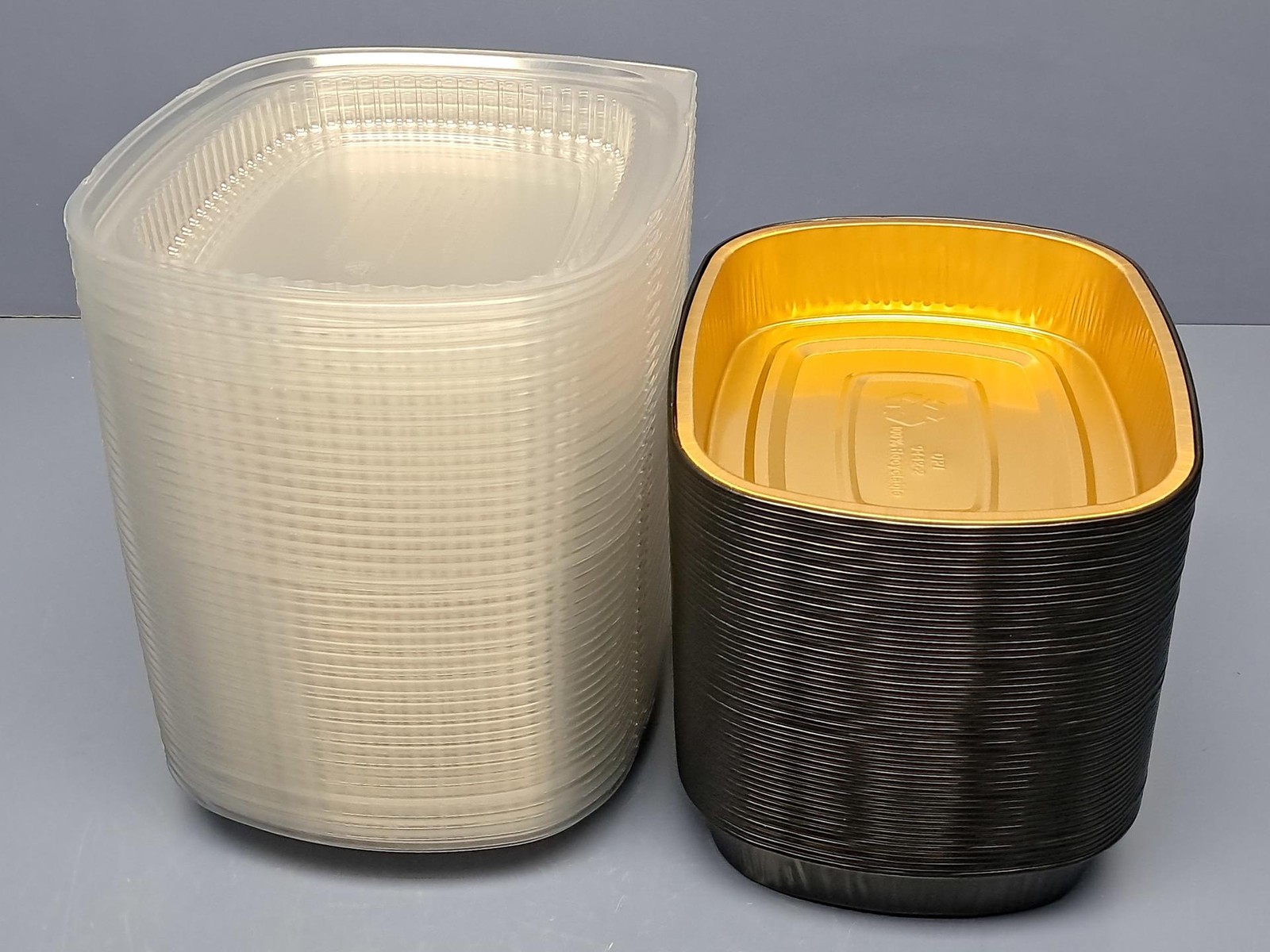 Lot of 50 Durable 9442PT50 Aluminum Closeable Container 47 oz, Black/Gold