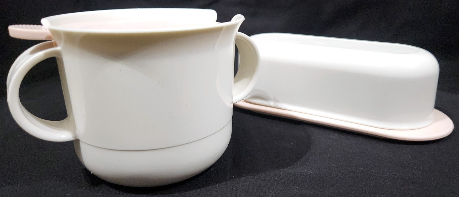 Tupperware TABLETOP BUTTER DISH 2320 & SUGAR BOWL w/Lid 2311 off white & pink