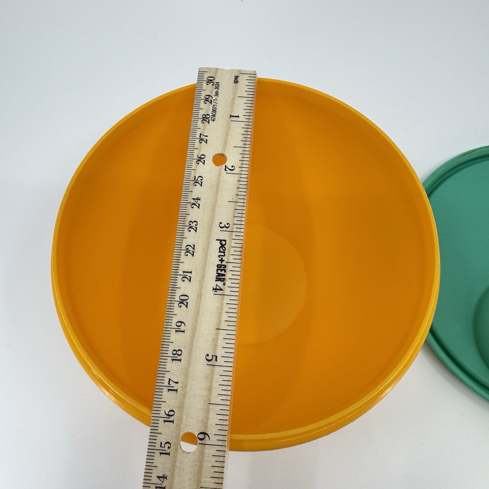 Vintage Tupperware Yellow 6 Inch Bowl #234-19 & Crystalwave Vent Lid 2648-A