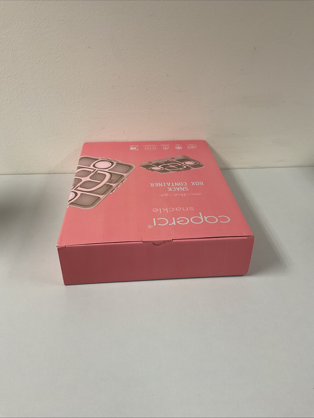 *Caperci Snackle Snack Box Large 10-Compartment Tray Sauce Cup- Pink NEW G87