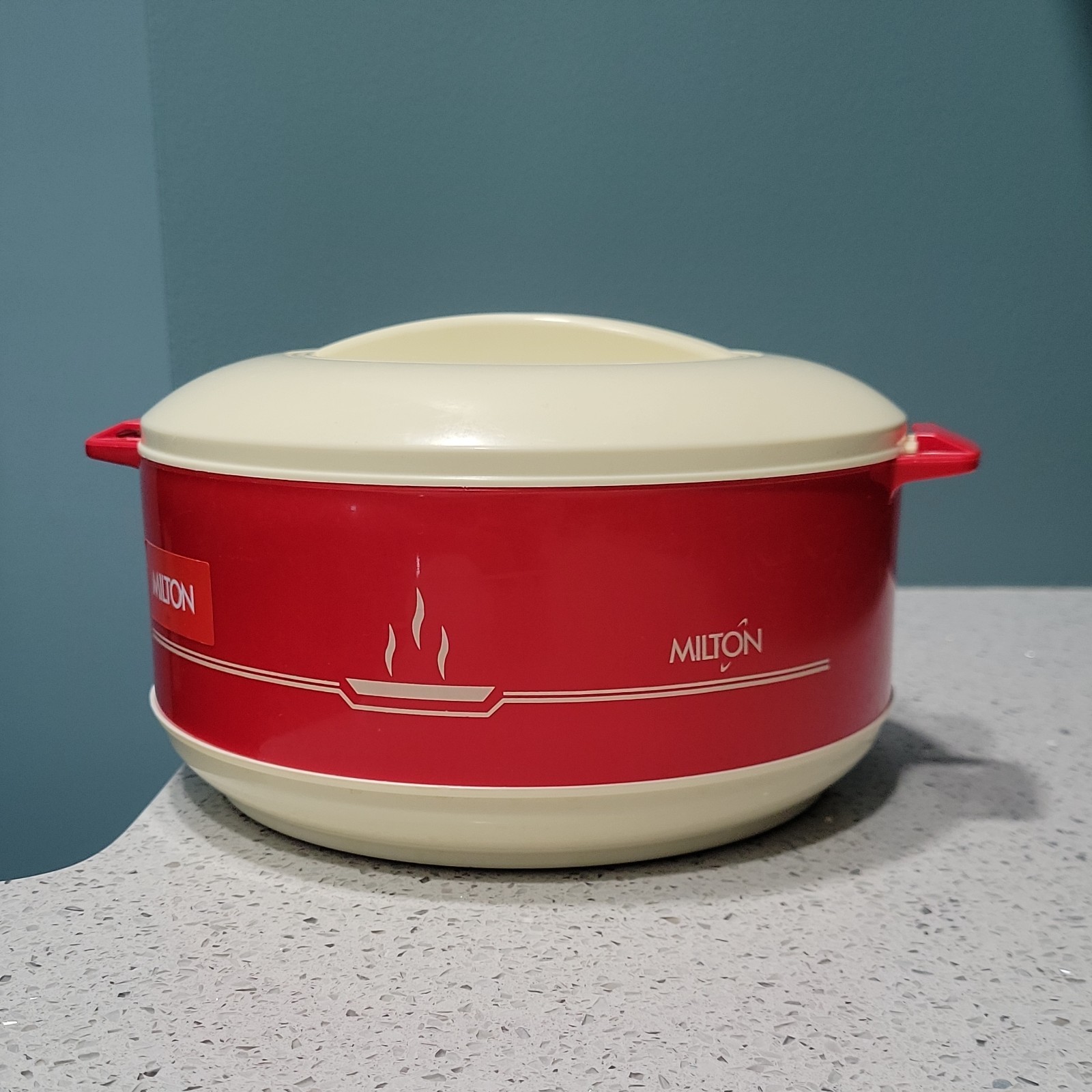 Red Milton Buffet II 1500 1550/ Buffet 2 Insulated Steel Casserole Dish with Lid