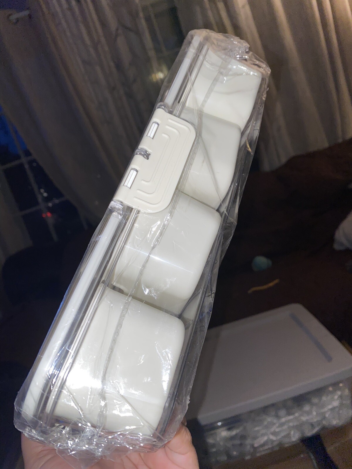 Snackle Box – 12″ Viral Snack Bento Travel Food Container Handles Snap Lock NWT