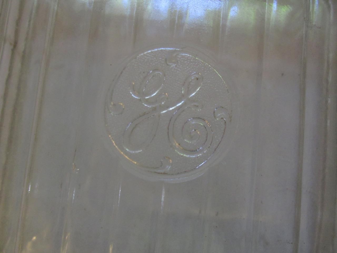 Vintage GE General Electric 8-1/2″ Sq Clear Refrigerator Dish w/Lid – EXC Cond