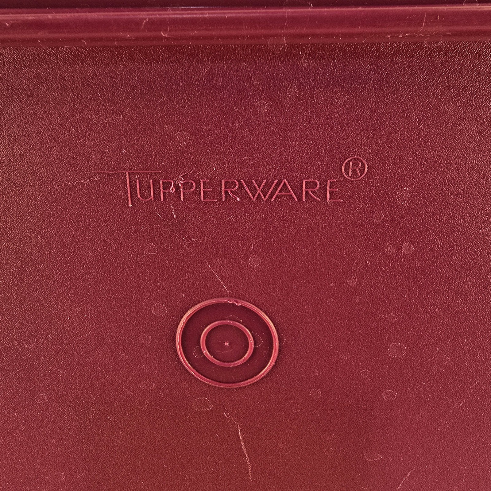 VTG Tupperware Jumbo Bread Keeper USA Food Storage Container Rectangle Purple