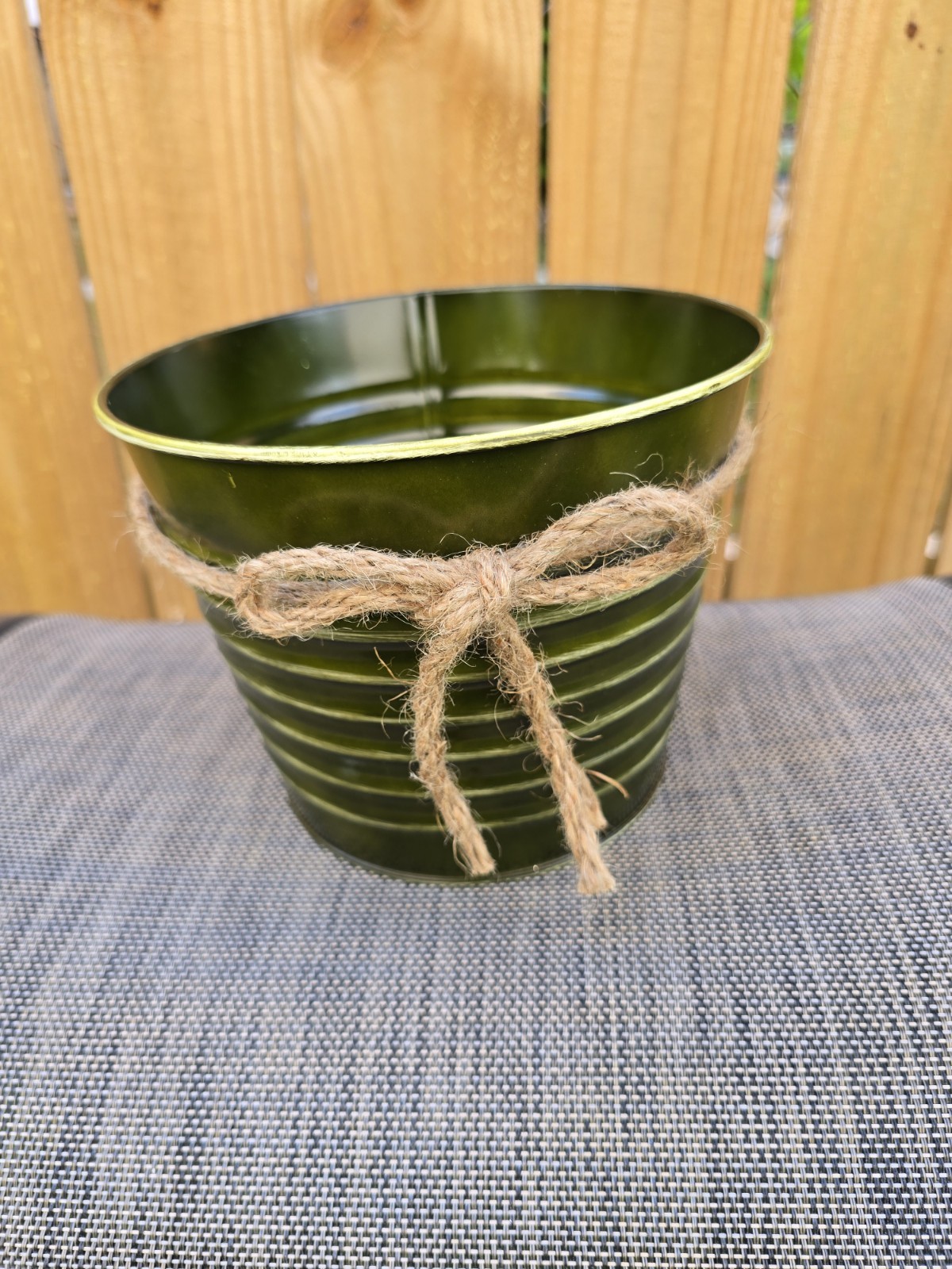 Fall Green Metal Container 7×5.5in