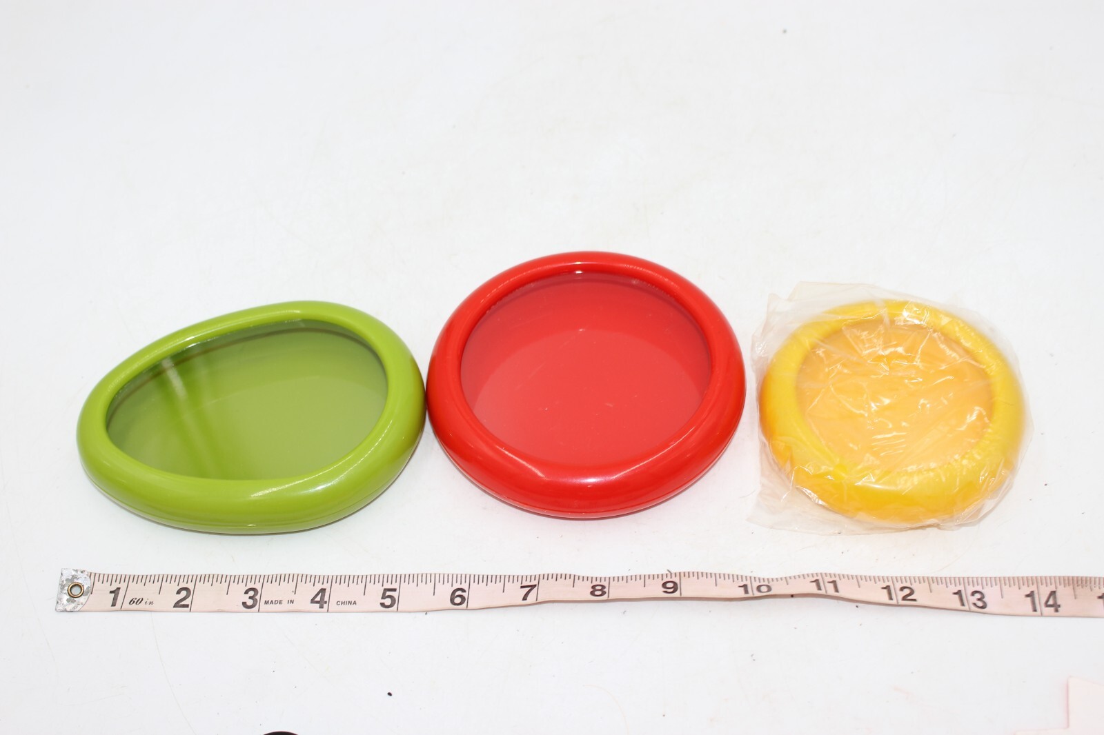 3 PCS Fruit Vegetable Shaped Savers Avocado Keeper Tomato Lemon Containers