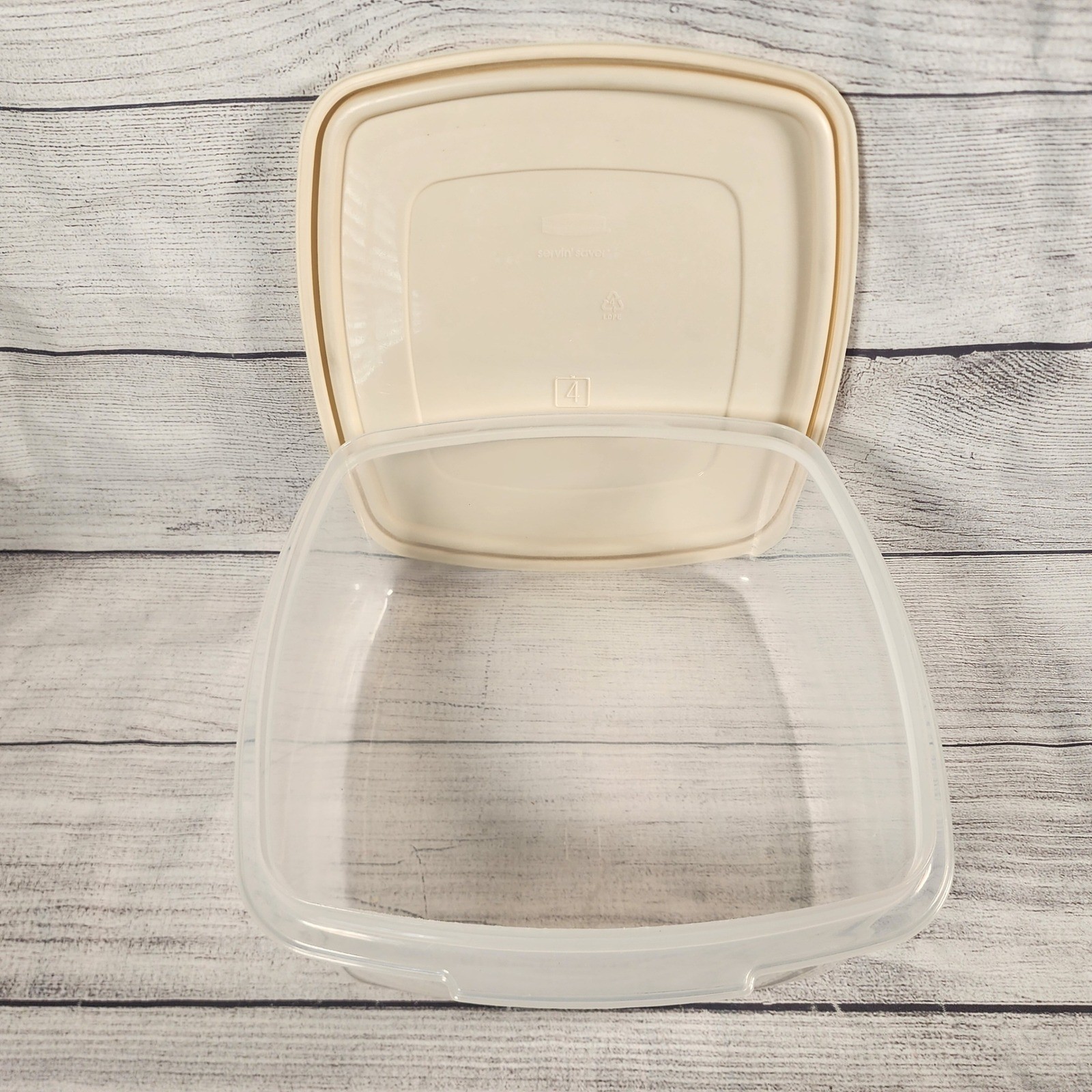 Rubbermaid Servin Saver 19 Cup 4.5L Square Food Storage Container Clear #4