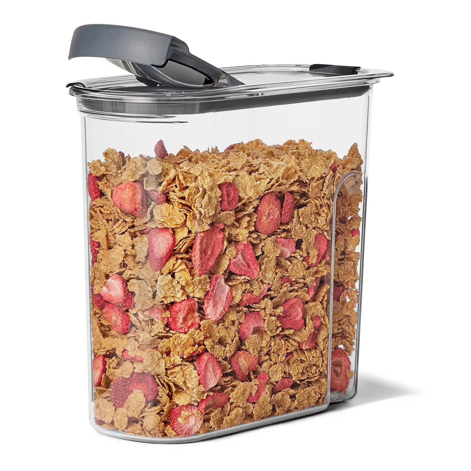 Rubbermaid Brilliance 18-Cup Airtight Food Storage Container BPA-Free Clear