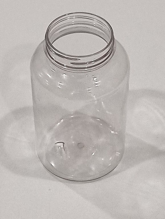 18 oz Plastic Jars W/ Leak Proof Lid Lot of 8 Food Craft Storage Clear Container