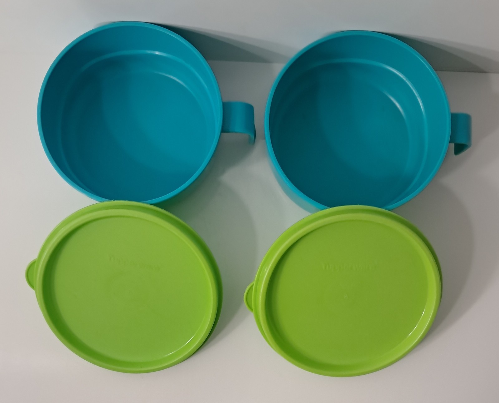 Tupperware Toddlers Bowl Set 2/8 Oz Each Teal Blue Lime Lids Handles 2251A A10