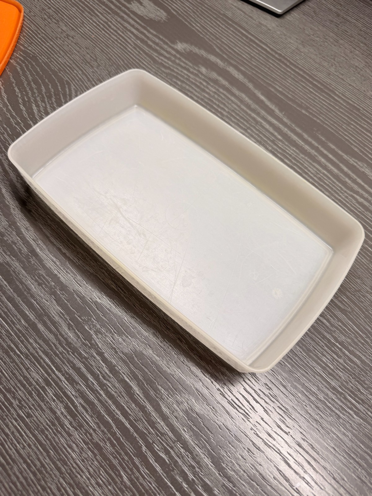 Tupperware Container #5552A-7 #714-5 Rectangular Orange Lid 600ml