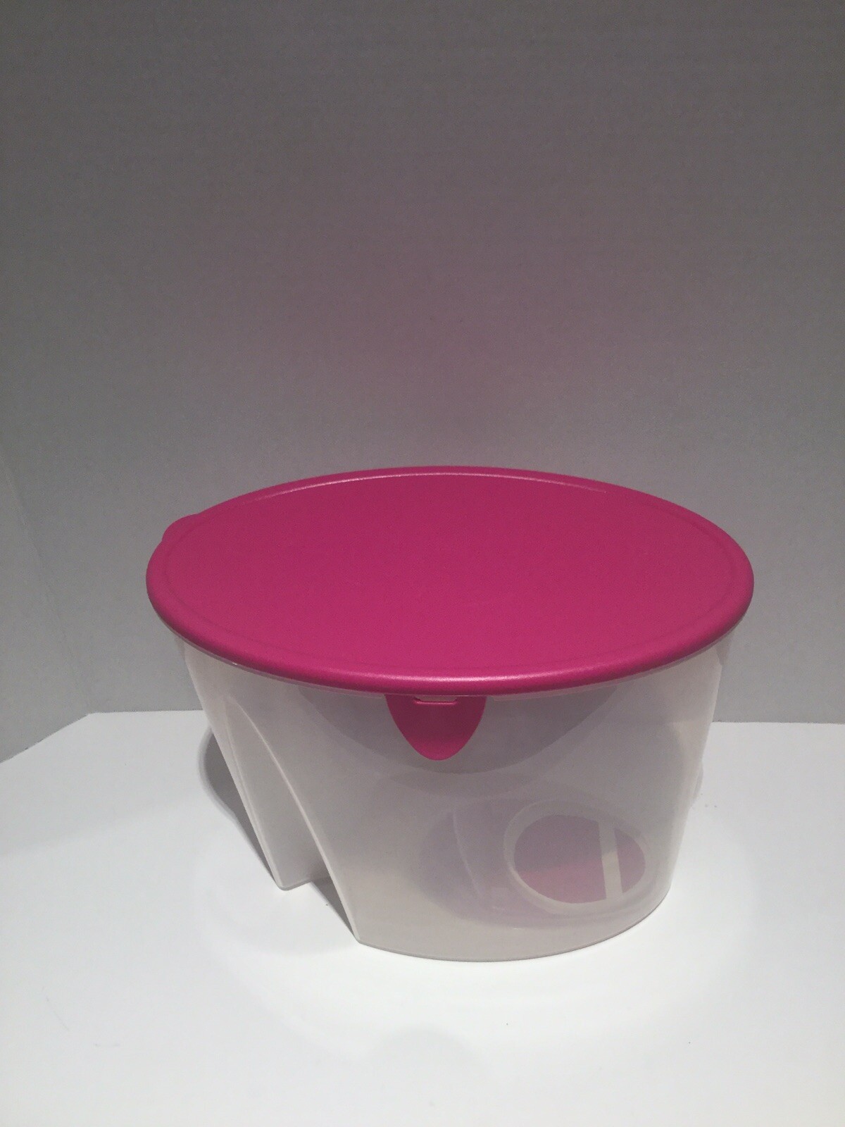Tupperware FIFO First In First Out Cereal Storage Container 21 Cups Pink Lid New