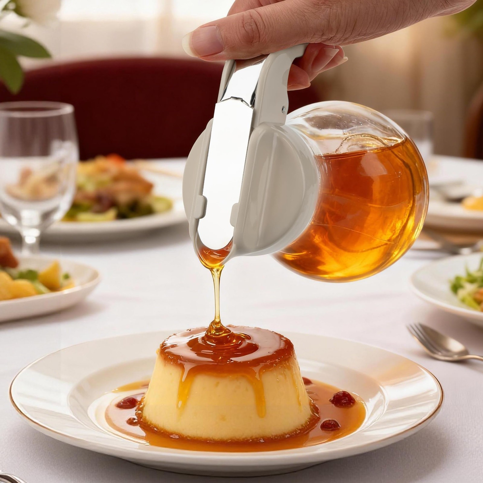 13 oz Glass Syrup Dispenser with Retracting Spout, Easy Pour Maple Syrup Bott…