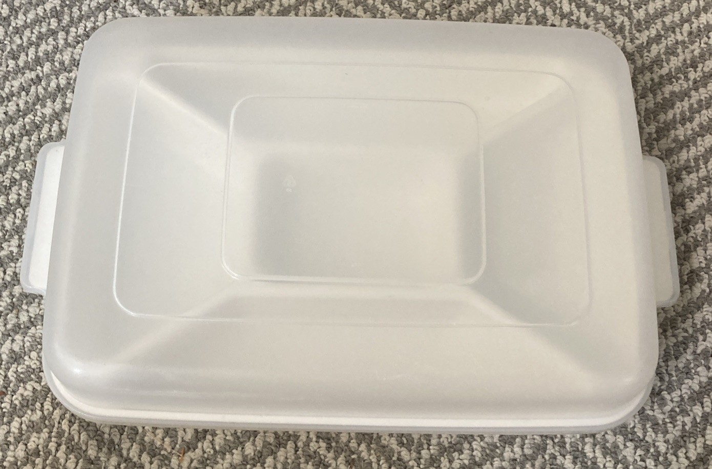 Rubbermaid Servin Saver 0833 Divided Serving Vegetable Tray Almond Vintage