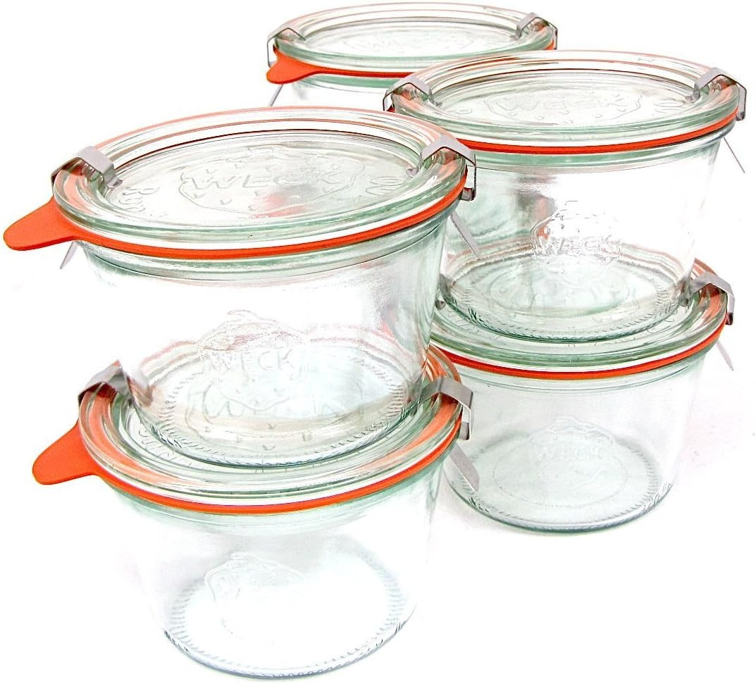 Weck 741 – 0.25 Liter Mold Jars with Lids – 6 Rings and 12 Clamps