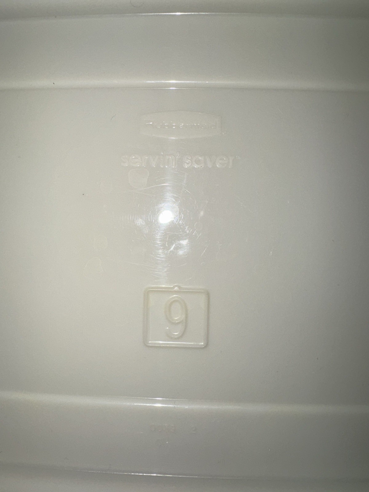 Rubbermaid Servin Saver & Easy To Find Lid #9 Almond Approx 6”x10.5”, See Pics