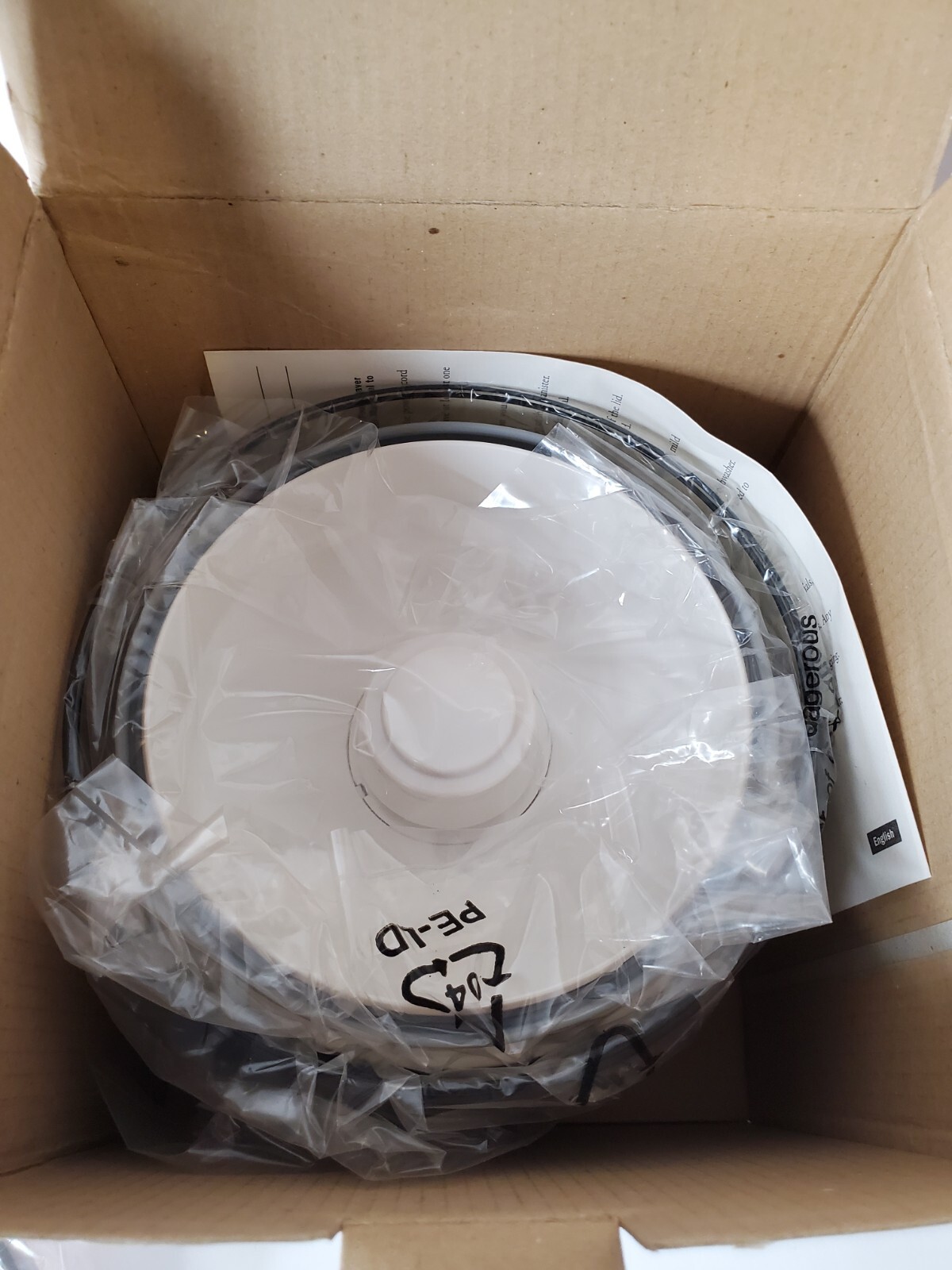 NEW FoodSaver Vacuum Packaging Set, 3/4 and 1 1/2 quart Canisters & Lids NIP