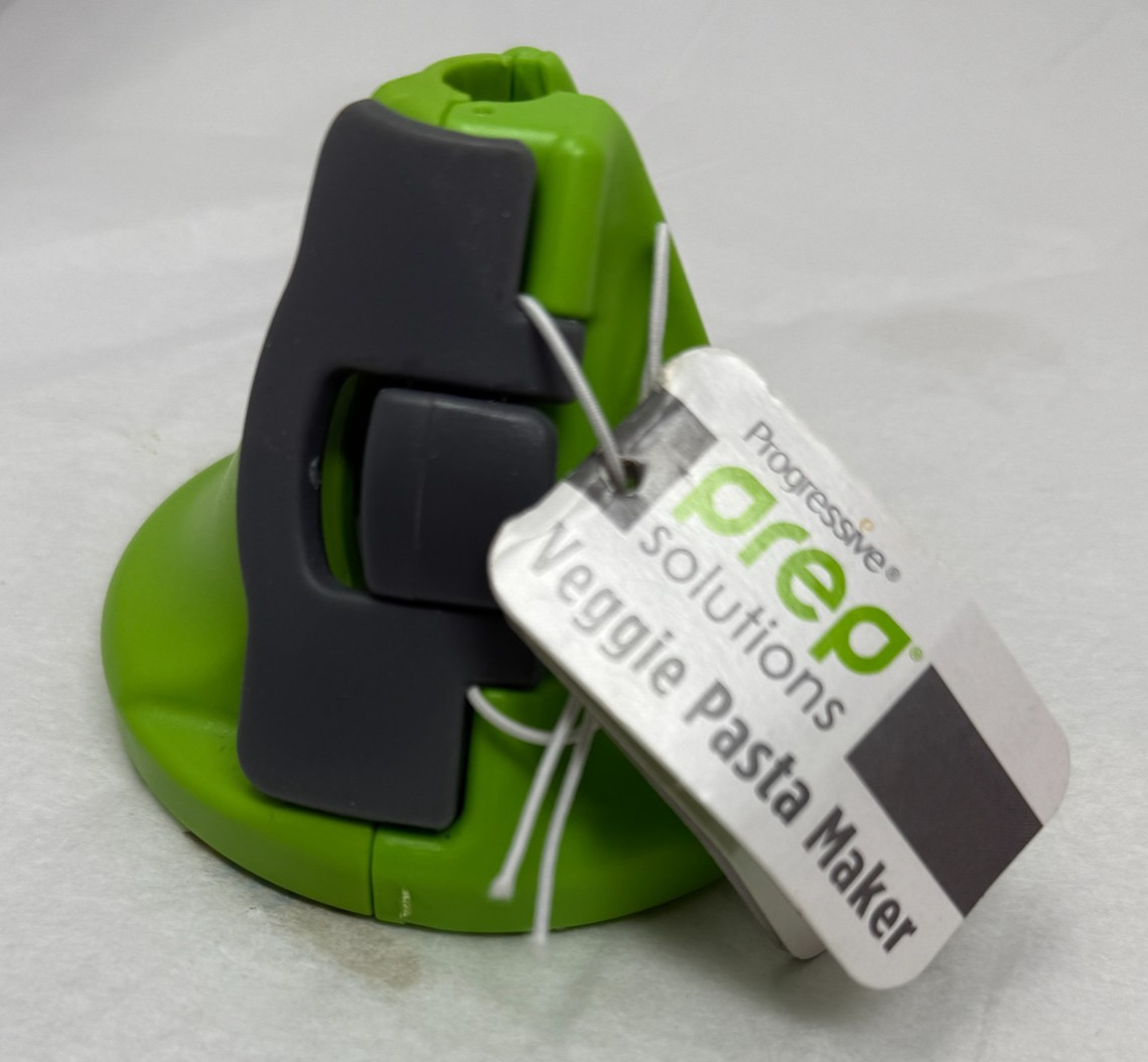 New Progressive Prep Solutions Veggie Pasta Maker PS-5300 Spiralizer Hand Held