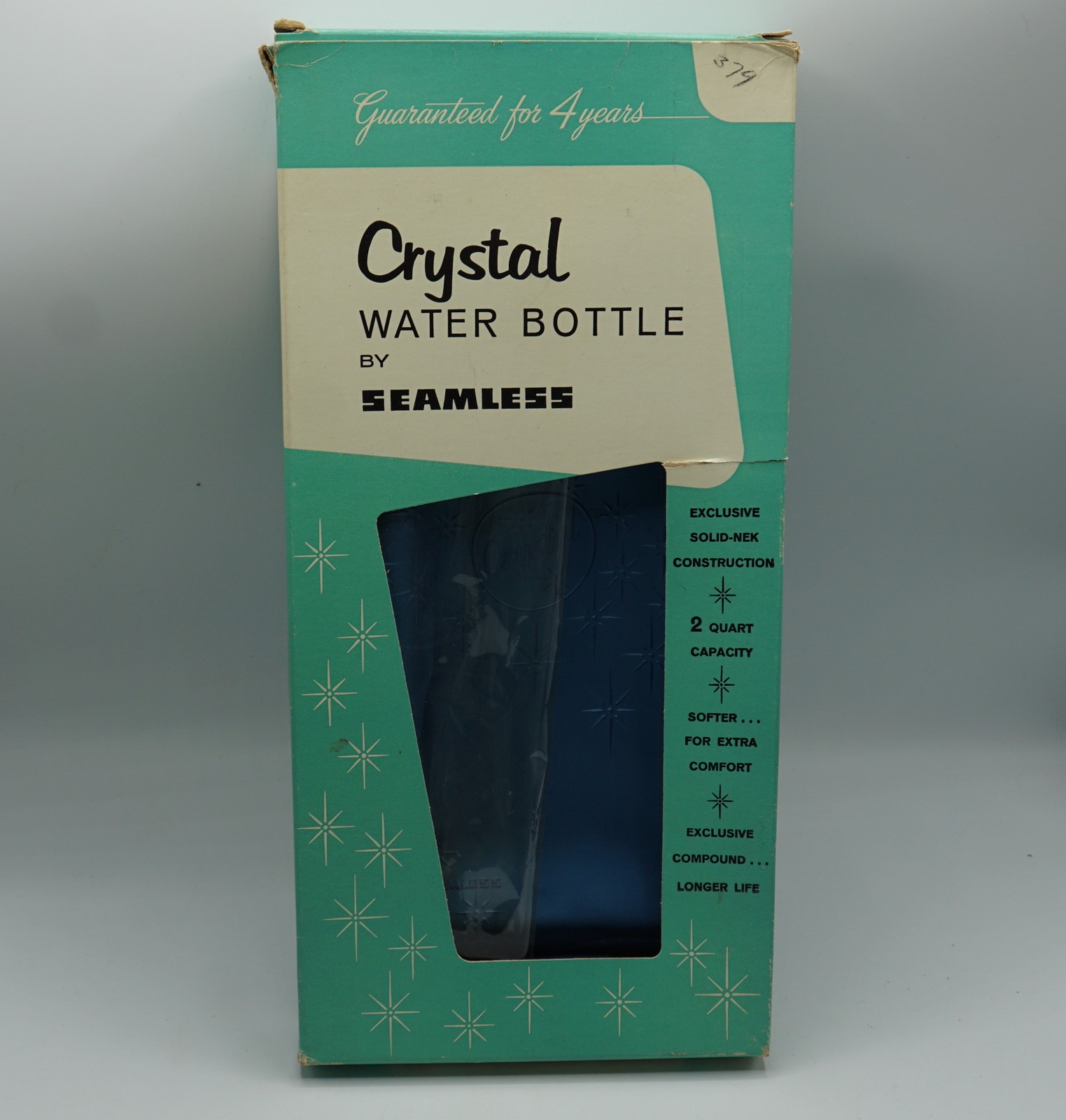 Vintage SEAMLESS Crystal Water Bottle 2 Quart Capacity Solid-Nek New Old Stock