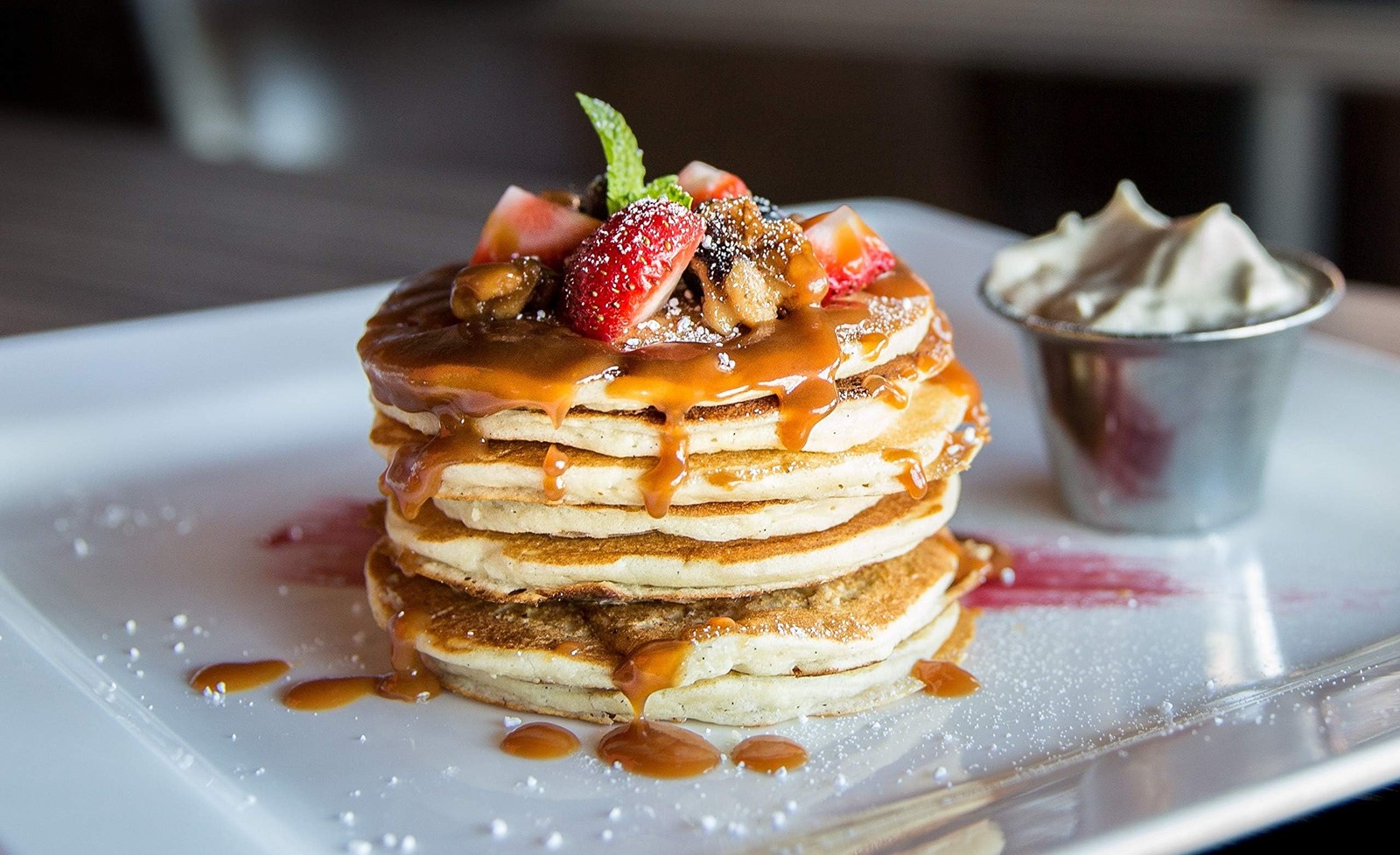 New Star Foodservice 37470 Commercial Grade Stainless Steel 18/8 Pancake