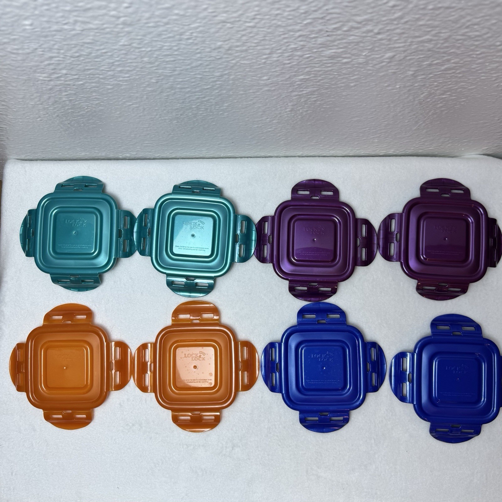 Lock N Lock Replacement Lids 4” Lot Of 8 Colorful Snap Close Square Lid