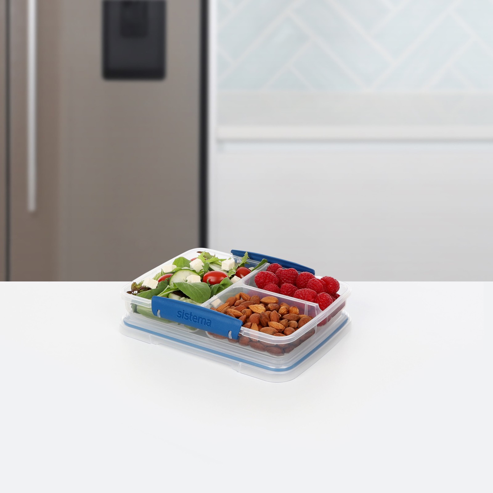 To Go Collection 820ml/3.4 Cups Multi Split Food Storage Container