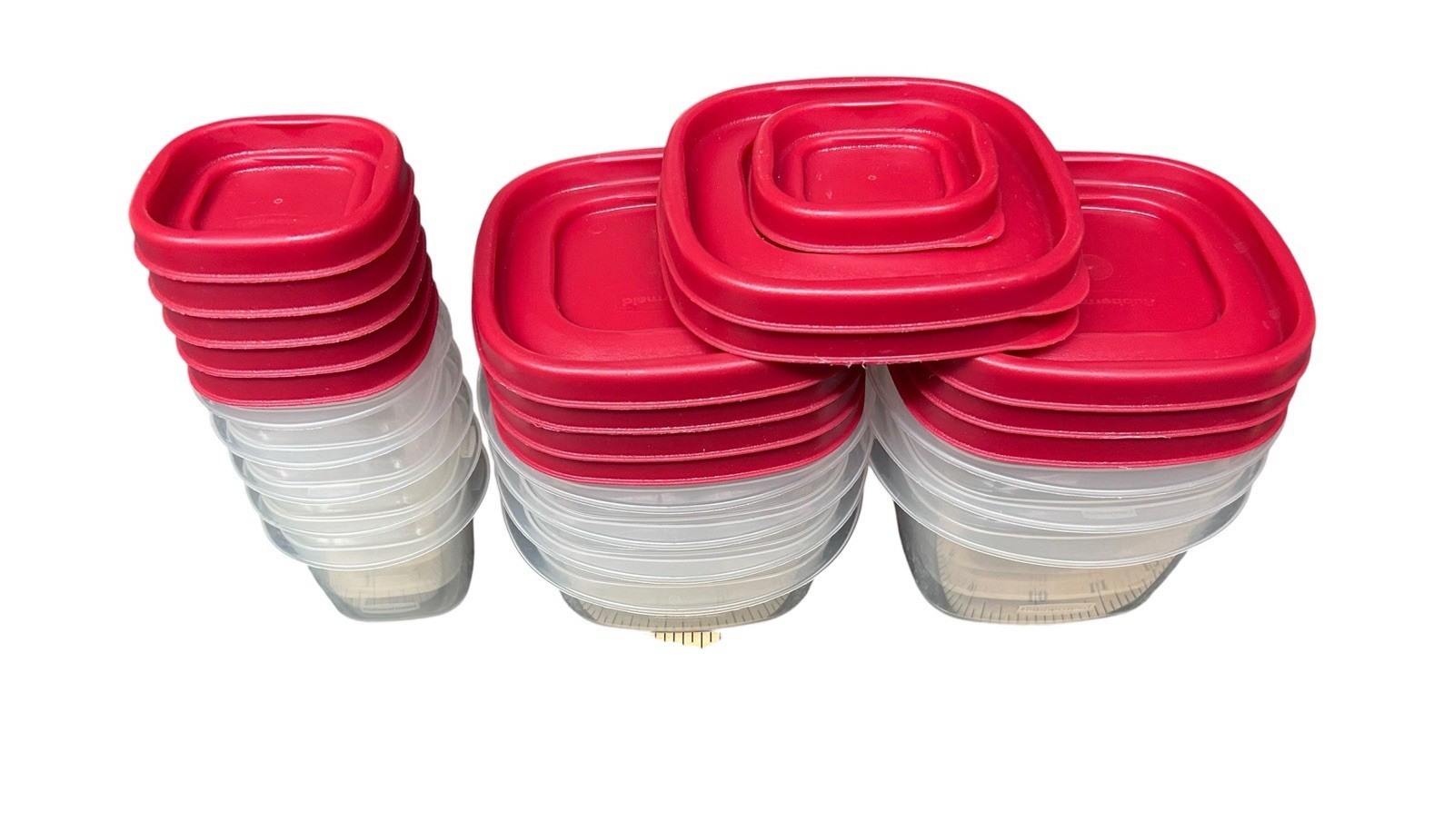 Mixed Lot Of Rubbermaid Easy Find Red Lid Storage Containers – 12 Con. & 15 Lids