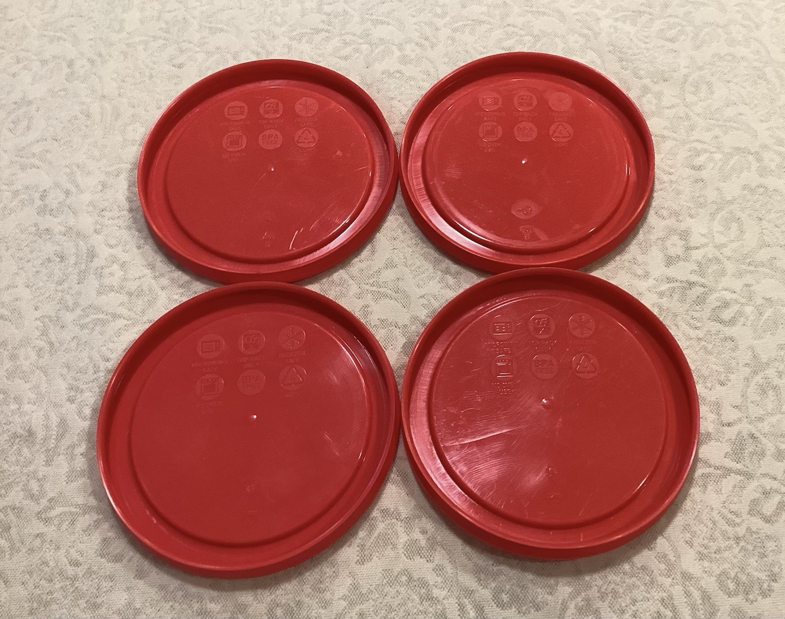 Lot Of 8 Pyrex Covers Red 7200 (4) 7402 (1) 7211 (1)Blue 7202 (1) Orange 323 (1)