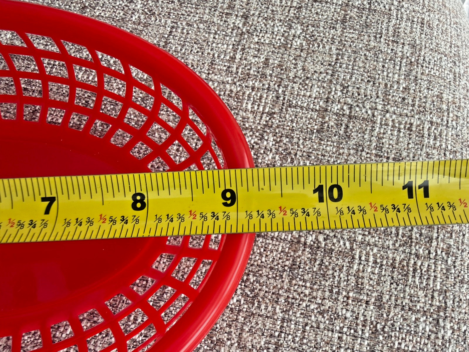 Set of 34 – New Star Food Service Red Oval Side Order Baskets w/127 Liners