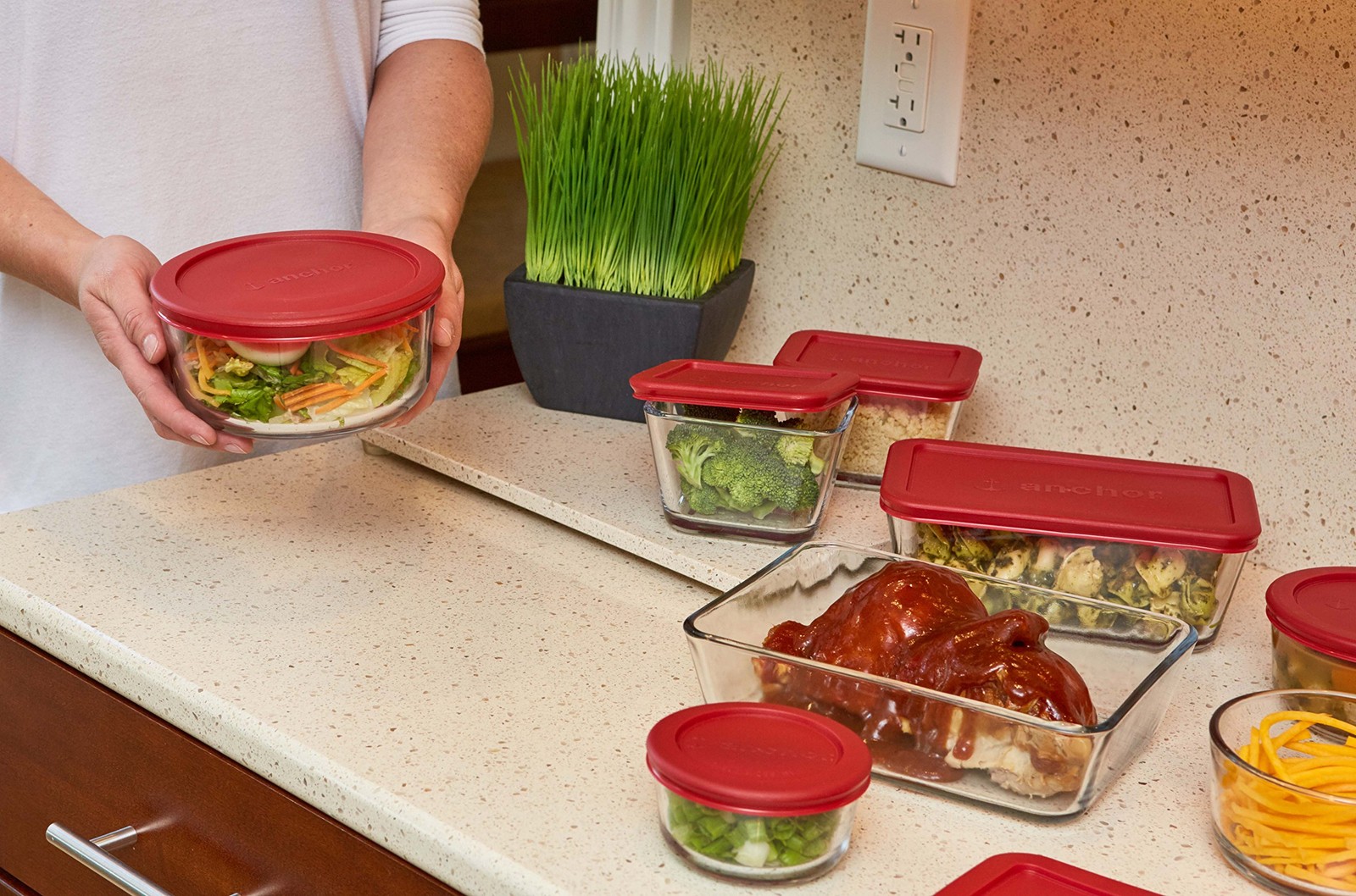 Glass Food Storage Containers with Lids, Red, 16-Piece Set