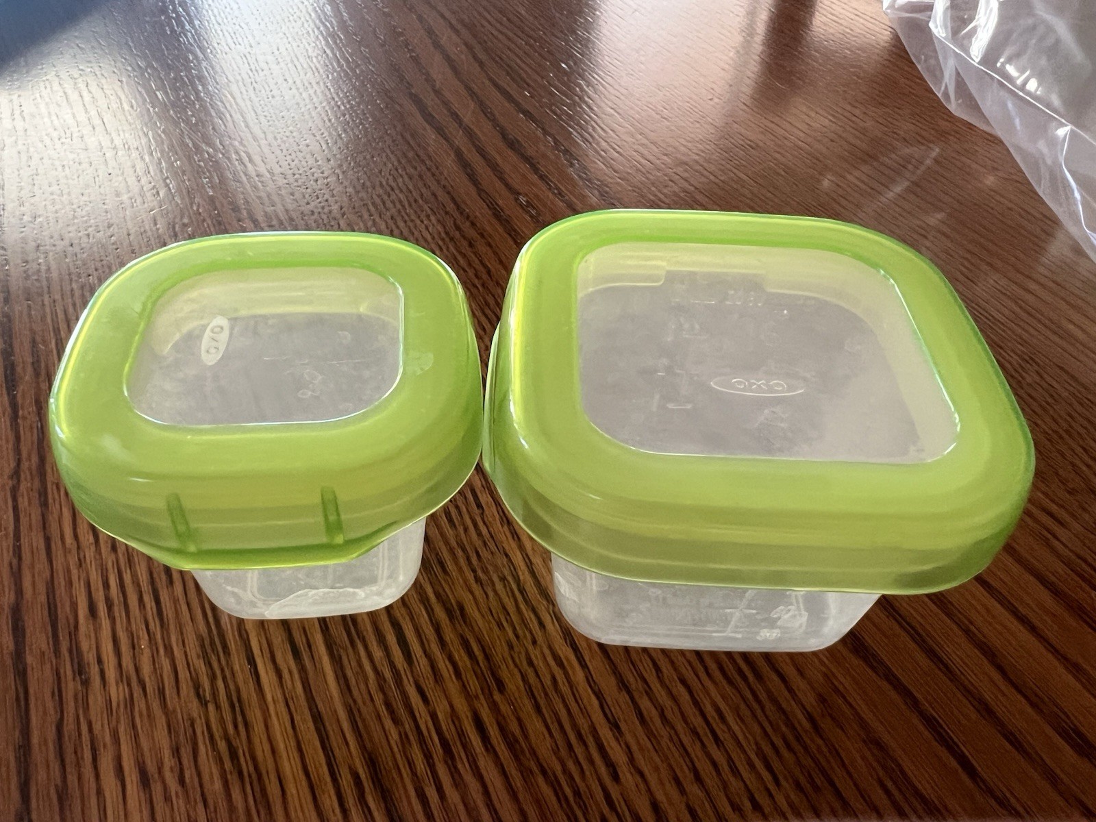 Oxo pop container set Of 10. Small Container Is Perfect For Homemade Baby Food!