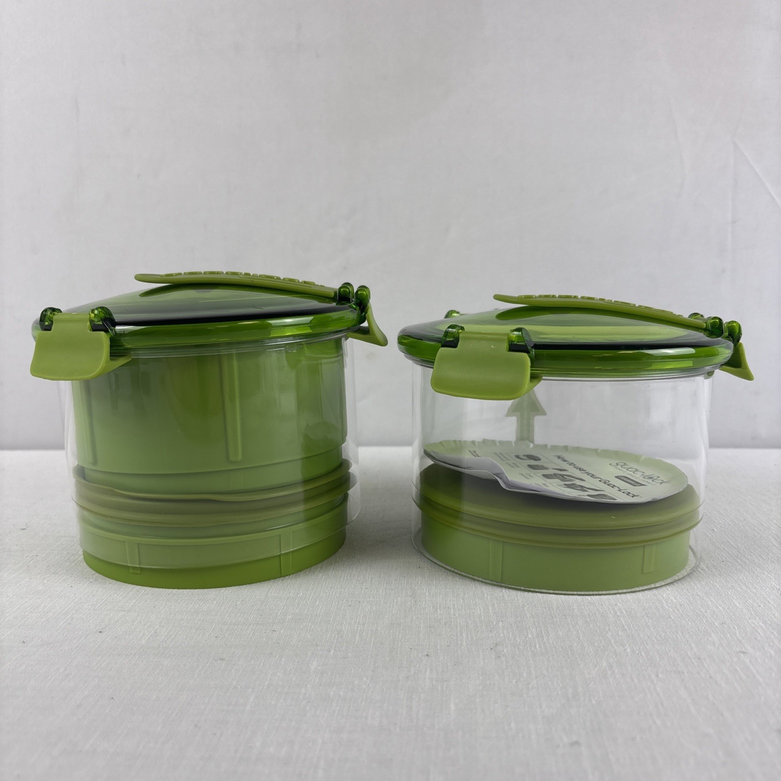 Casabella Guac-Lock Set Of Two Airtight Food Containers NEW