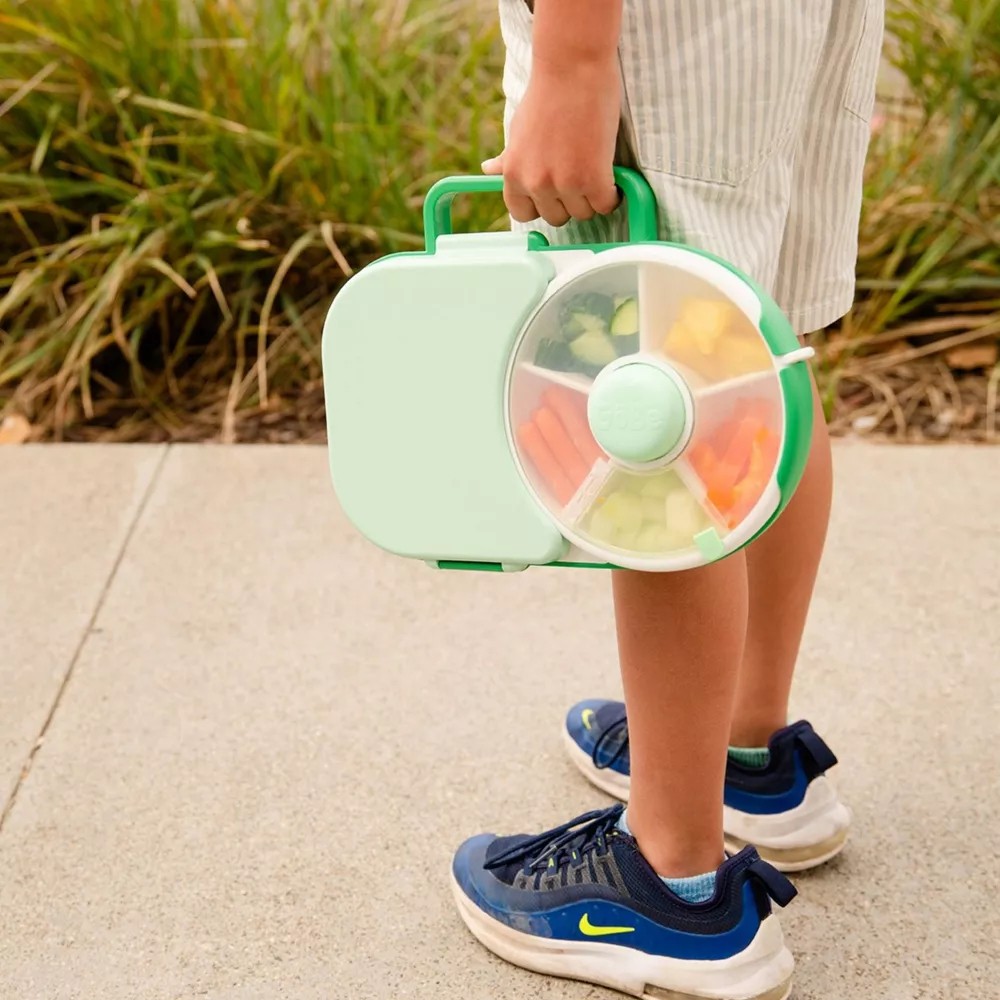 GoBe 2-in-1 Lunchbox With Original Snack Spinner | Green